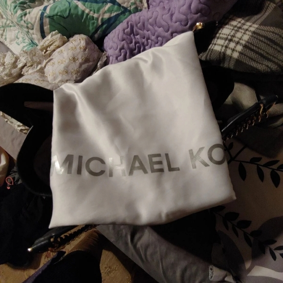 Navy Michael kors bag - Picture 8 of 8